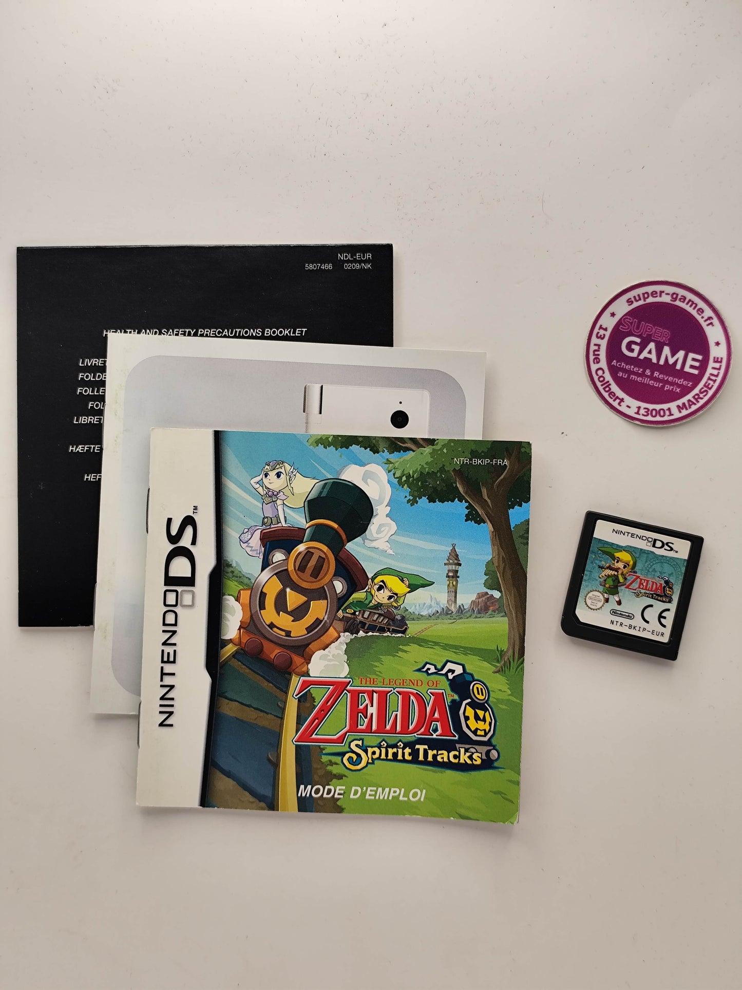 ZELDA SPIRIT TRACKS - DS